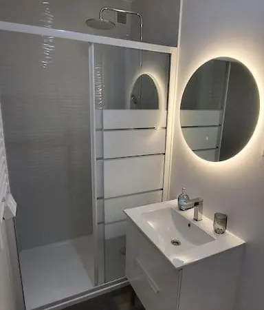 Apartmán Le Royal, Proche Paris & Noisy-le-Grand